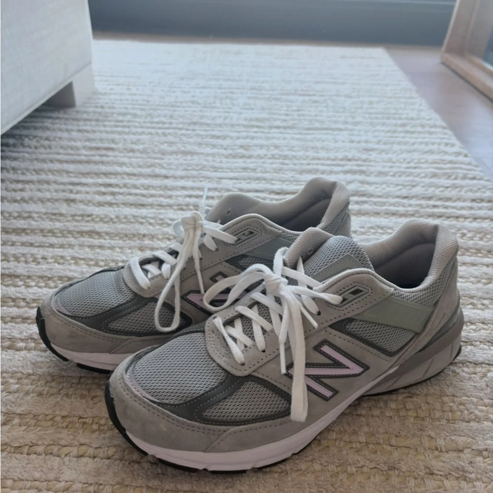 New Balance women’s 990 - Picture 1 of 5